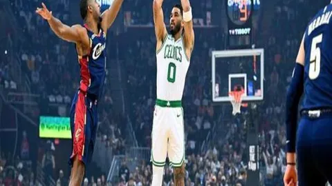 《利物浦新星埃基蒂克：满意加盟初体验，砥砺前行，追求更高荣耀》